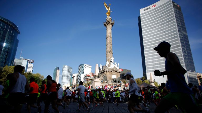 Organisers have accused thousands of cheating in Mexico City