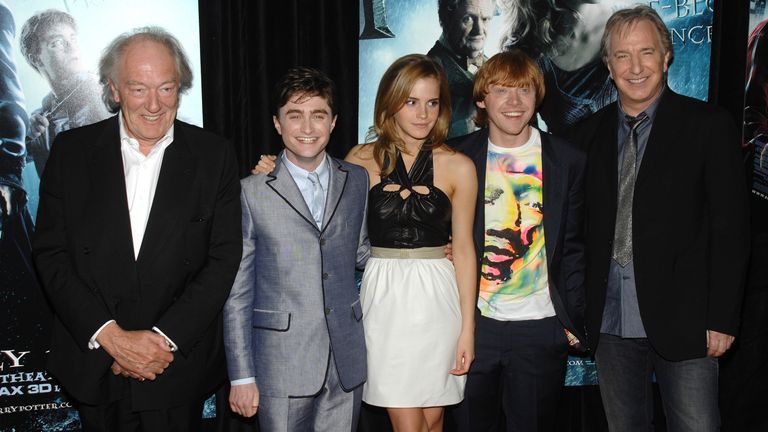 From left, actors Michael Gambon, Daniel Radcliffe, Emma Watson, Rupert Grint and Alan Rickman attend the premiere of "Harry Potter and the Half Blood Prince", in New York, on Thursday, July 9, 2009. (AP Photo/Peter Kramer)


