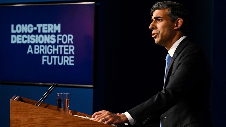 Britain&#39;s Prime Minister Rishi Sunak delivers a speech during a press conference on the net zero target, at the Downing Street Briefing Room, in central London, on September 20, 2023. The UK looked set to backtrack on policies aimed at achieving net zero emissions by 2050 with Prime Minister Rishi Sunak expected to water down some of the government&#39;s green commitments. The move comes amid growing concern over the potential financial cost of the government&#39;s policies to achieve net zero carbon em