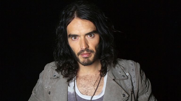 Actor Russell Brand poses for a portrait while promoting the film "Get Him to the Greek" in New York May 18, 2010.  REUTERS/Lucas Jackson (UNITED STATES - Tags: ENTERTAINMENT)