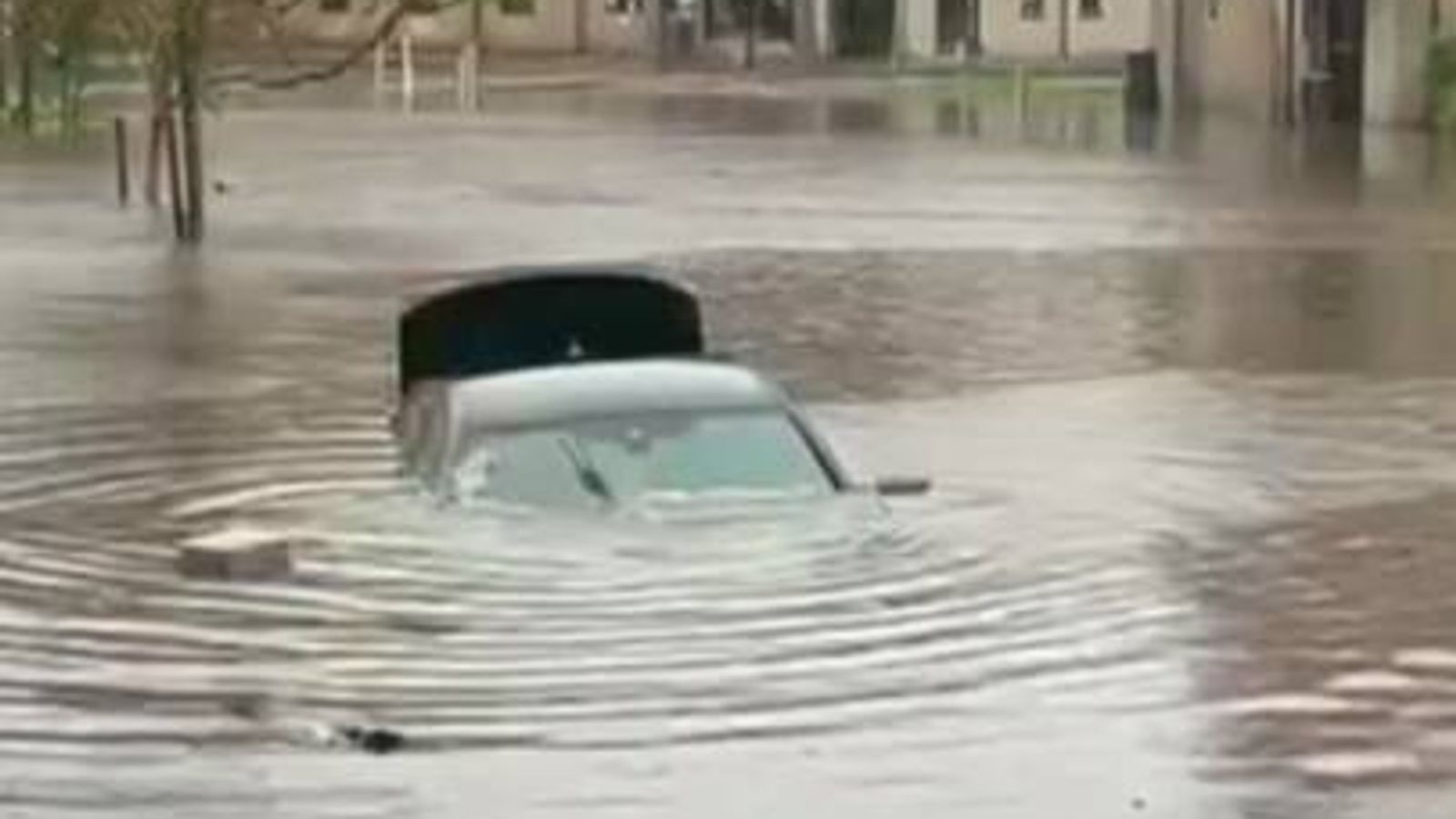 Scotland: Extreme rain causes flooding and travel disruption across ...