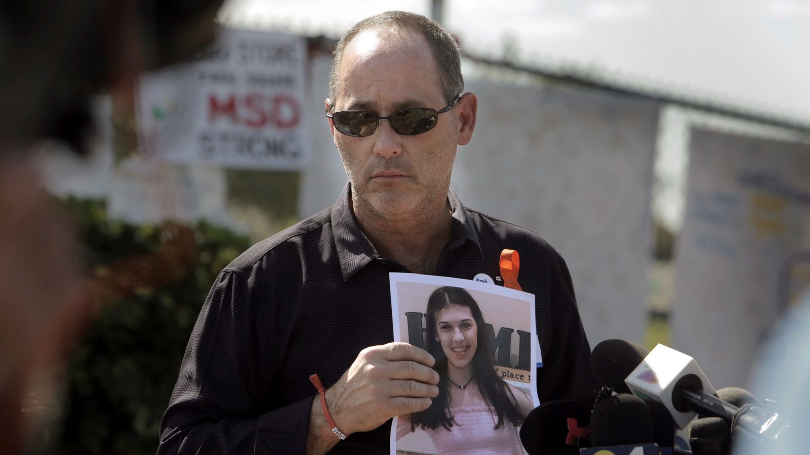 Man jailed for sending more than 200 abusive messages to father of Parkland school shooting victim
