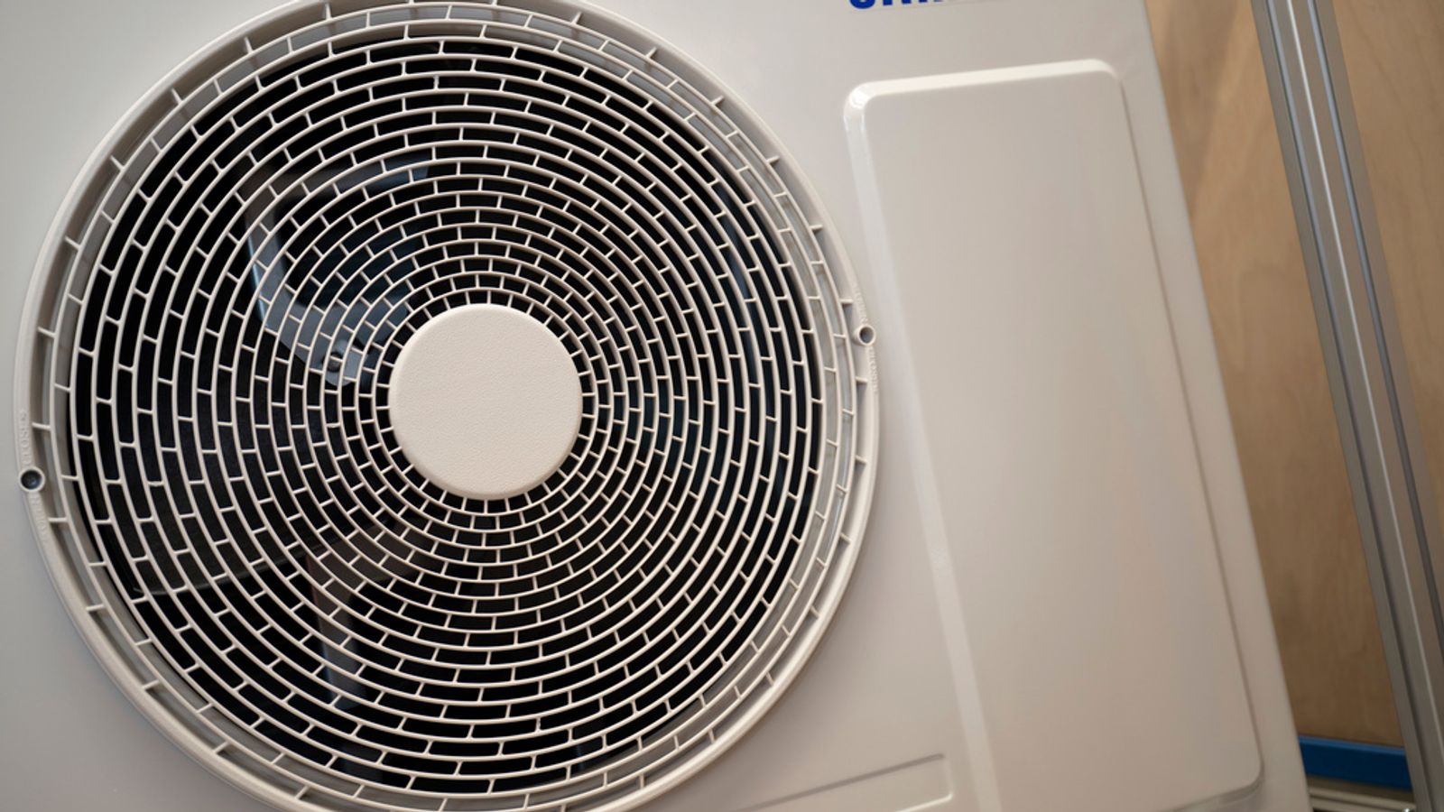 'All hands to the (heat) pumps!': Government agency urgently prioritises electrifying UK homes