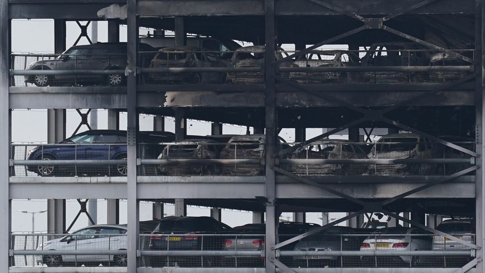 luton terminal car park 1 fire