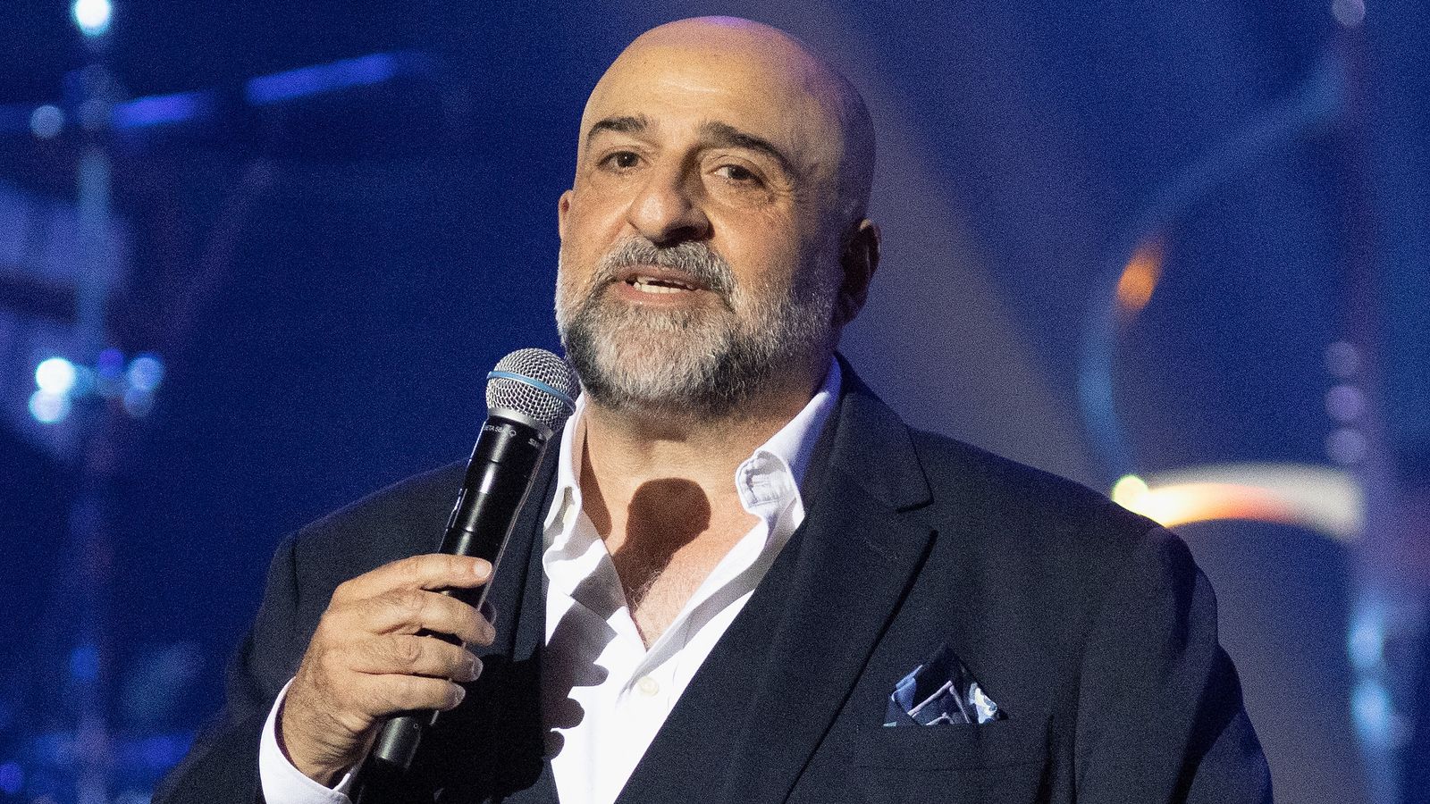 Omid Djalili cancels show over 'security threats' linked to Israel-Hamas war