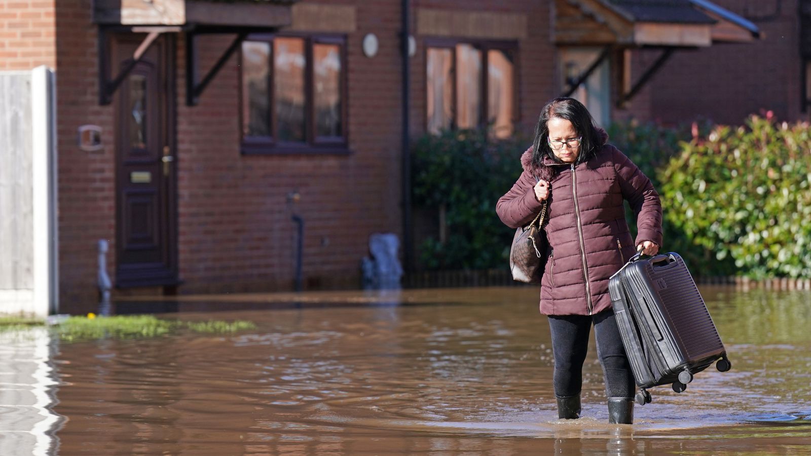 UK weather: Warnings of more floods and ice after Storm Babet leaves hundreds of homes submerged