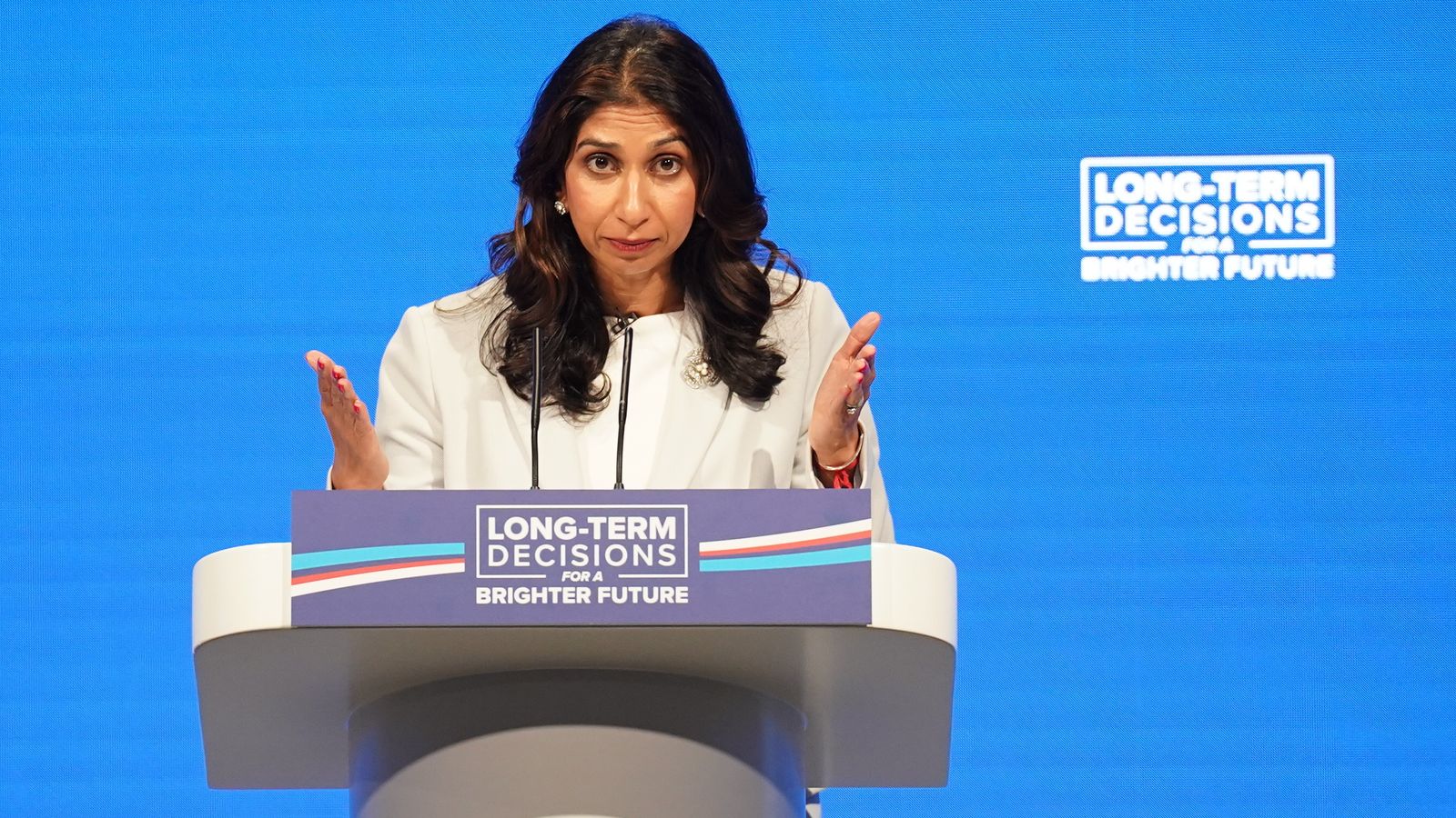 Suella Braverman undermining confidence in police and eroding trust in democracy, Tory MPs claim in leaked messages