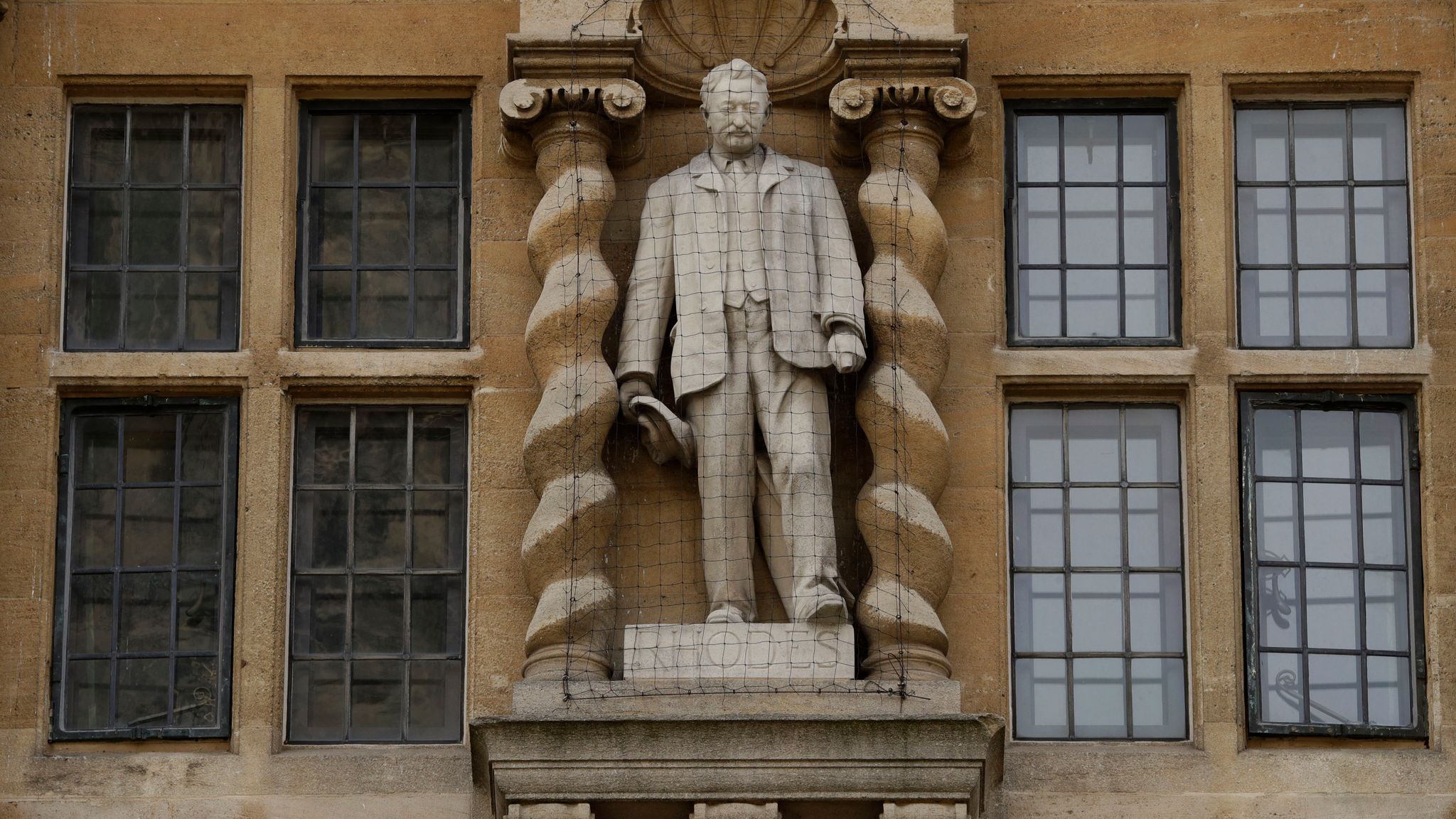 Institutions told to 'retain and explain' controversial statues when ...