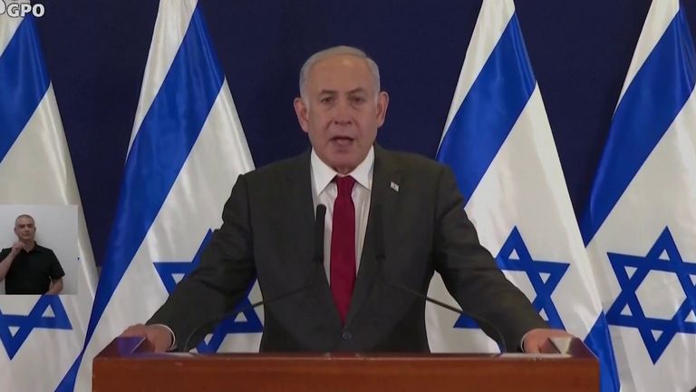 Benjamin Netanyahu announces an emergency unity government
