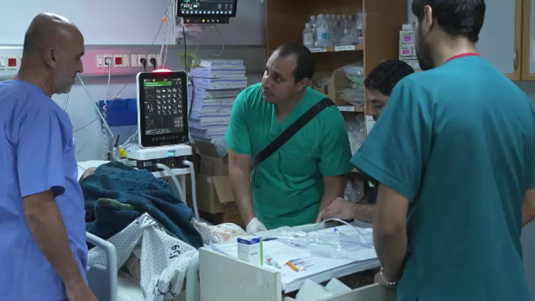 Hospital Gaza under strain