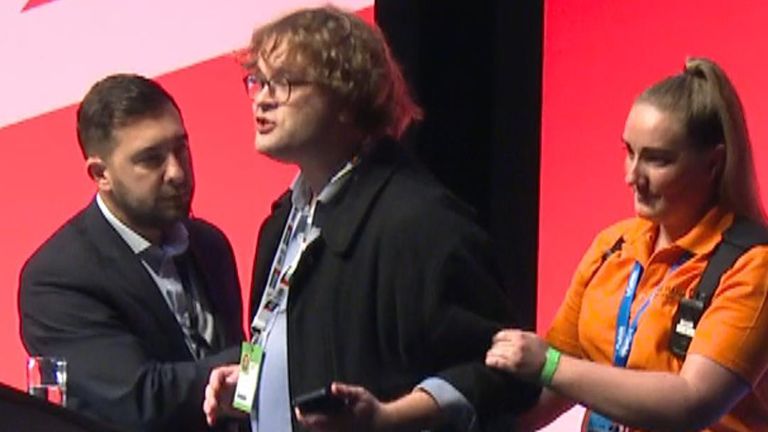 Heckler removed from stage at Labour conference