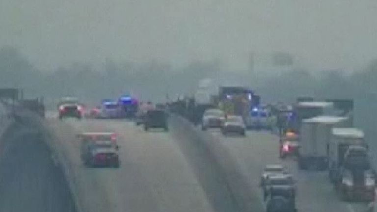 New Orleans 'super fog' leaves at least seven dead and dozens injured in  multiple pile-ups, US News