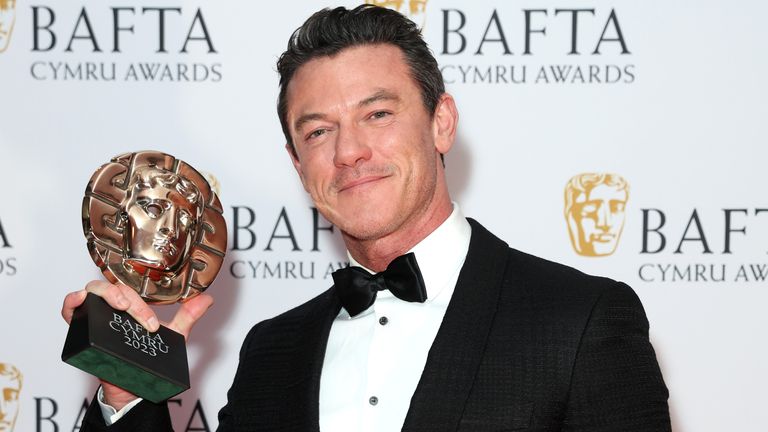 NEWPORT, WALES - OCTOBER 15: Luke Evans poses with the Entertainment Programme award for &#39;Luke Evans: Showtime!&#39; during the BAFTA Cymru Awards 2023 held at the International Convention Centre Wales on October 15, 2023 in Newport, Wales. (Photo by Hoda Davaine/BAFTA/Getty Images for BAFTA)
