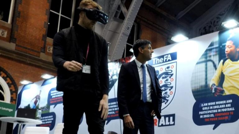 The prime minister has a virtual reality demonstration