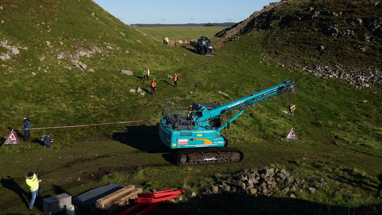 Work begins in the removal of the felled Sycamore Gap tree, on Hadrian&#39;s Wall in Northumberland. Picture date: Thursday October 12, 2023. PA Photo. See PA story ENVIRONMENT SycamoreGap. Photo credit should read: Owen Humphreys/PA Wire 