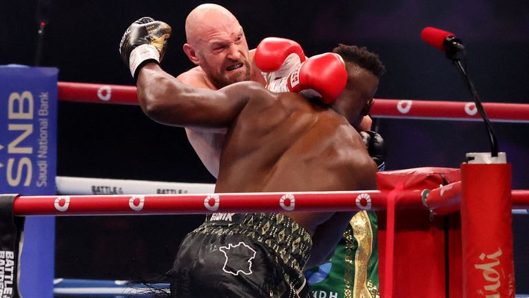 Heavyweight champion Tyson Fury defeats MMA star Francis Ngannou by split decision | World News | Sky News