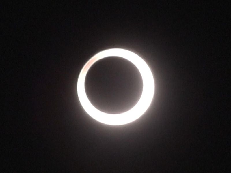 Total solar eclipse stuns viewers in South America