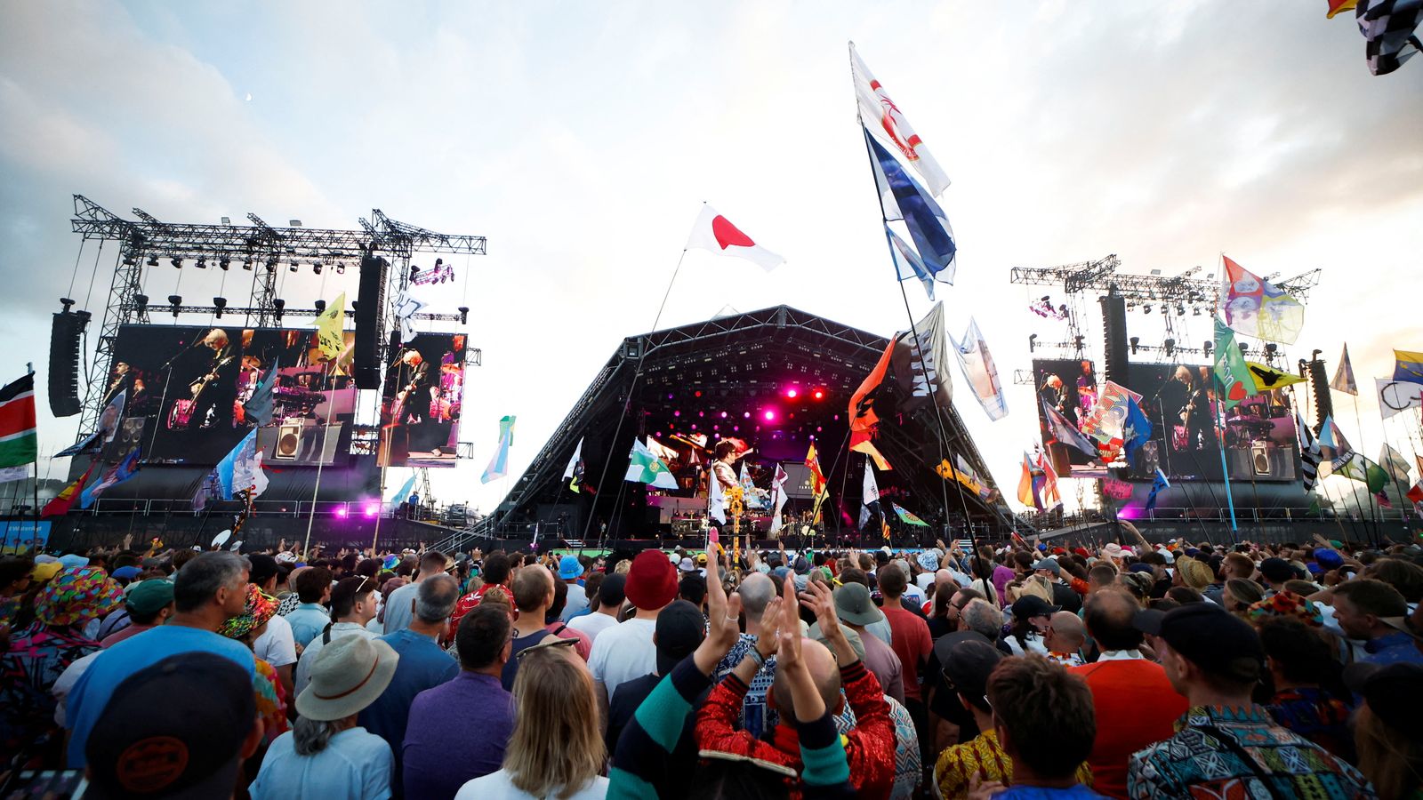Glastonbury Festival tickets sell out in under an hour after 'demand greatly exceeded supply'