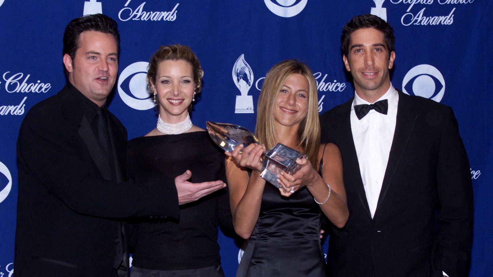 Jennifer Aniston shares text from Matthew Perry as co-stars pay tribute to actor