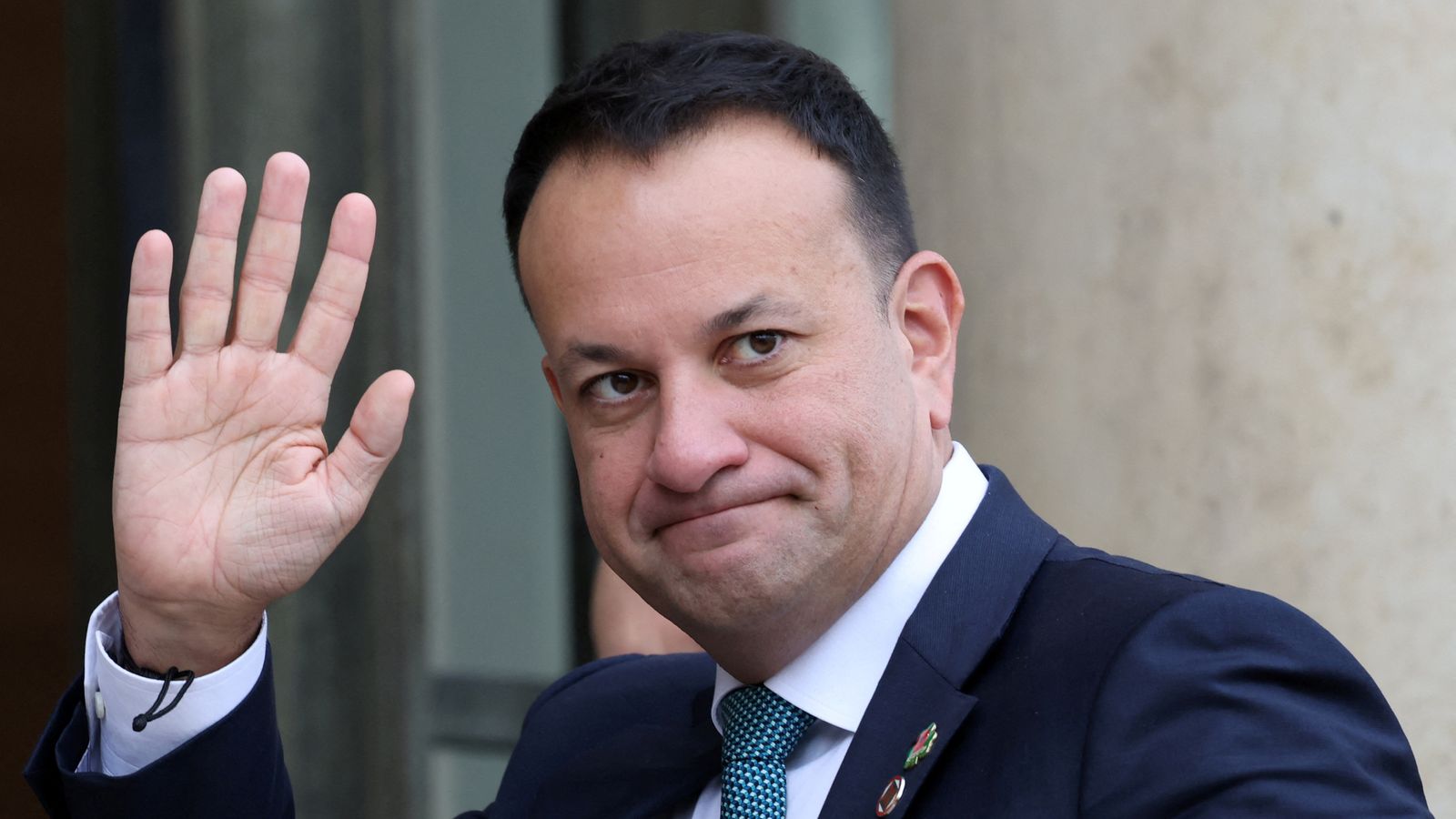 Премиерът на Ирландия Лео Варадкар се оттегля