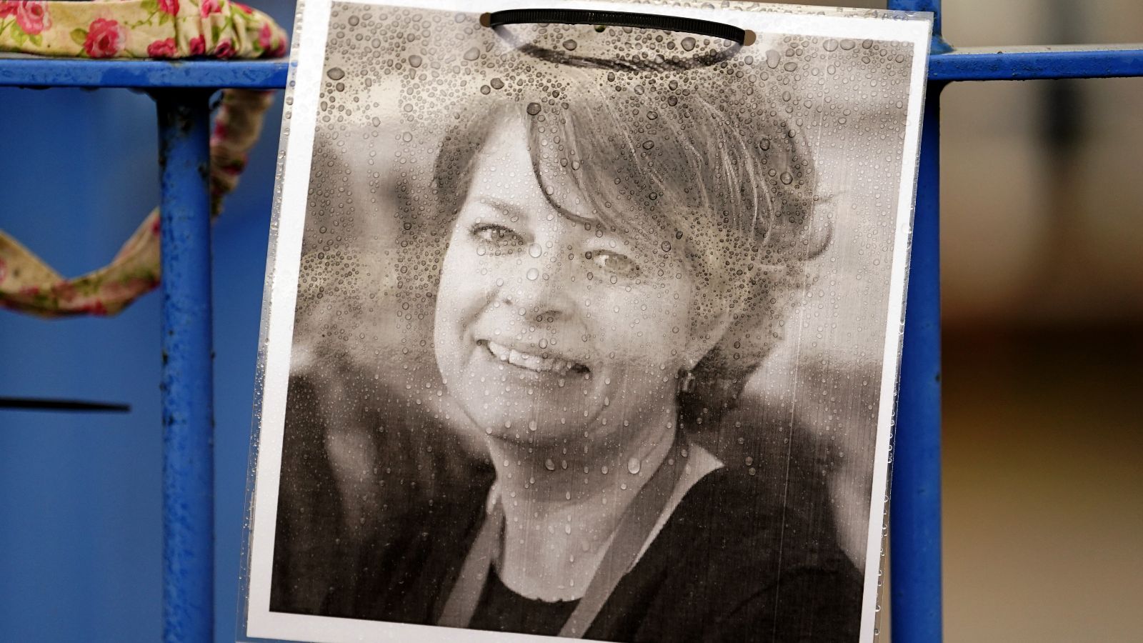Рут Пери: Директорката, която посегна на живота си „много сълзливо“ след доклада на Ofsted, следствие изслушва