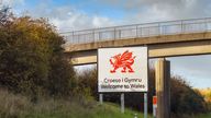 Croeso i Gymru/Welcome to Wales sign