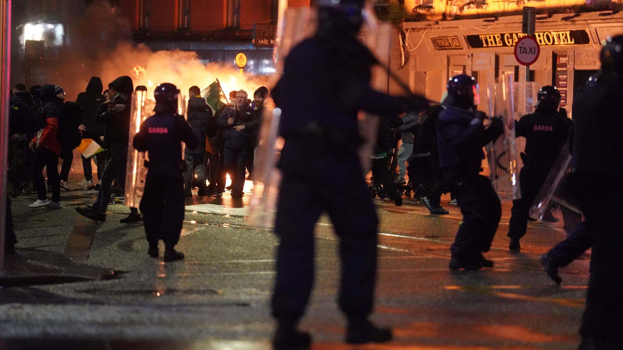 Riots in Dublin after stabbing near school - as police car and buses ...