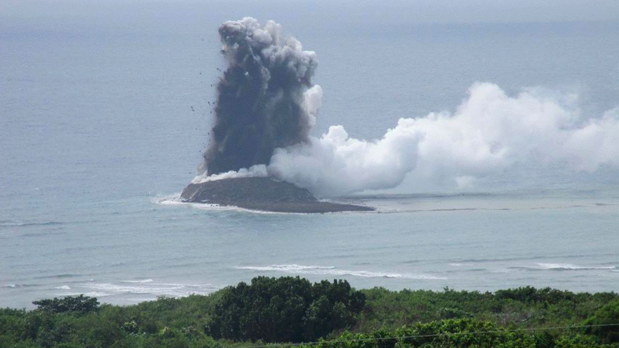 New Island Born In Japan After Undersea Volcano Erupted Near Iwo Jima ...