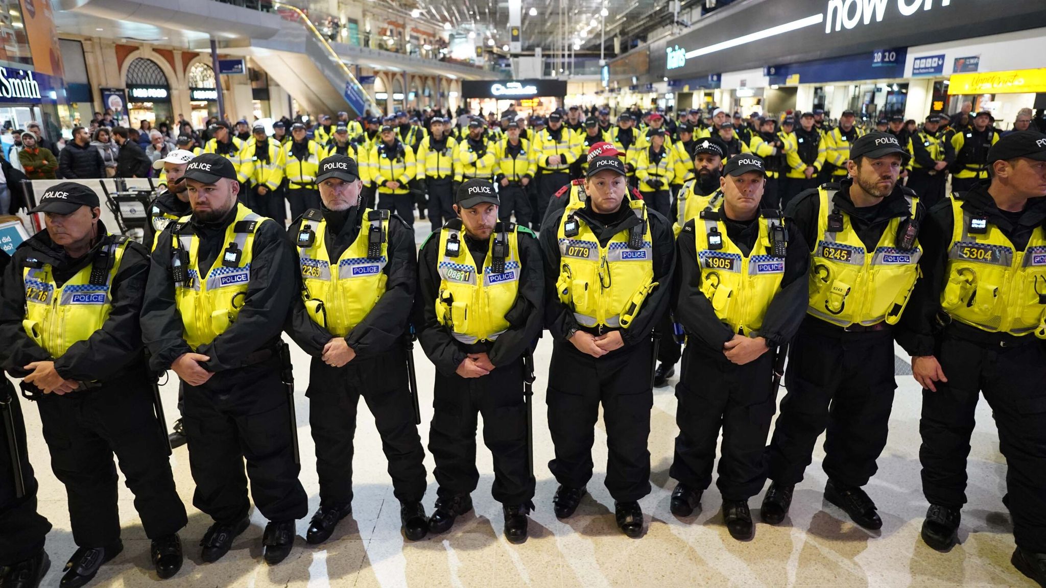 Waterloo At Least Five People Arrested At Pro Palestinian Sit In At   Skynews Police Waterloo Station 6364905 