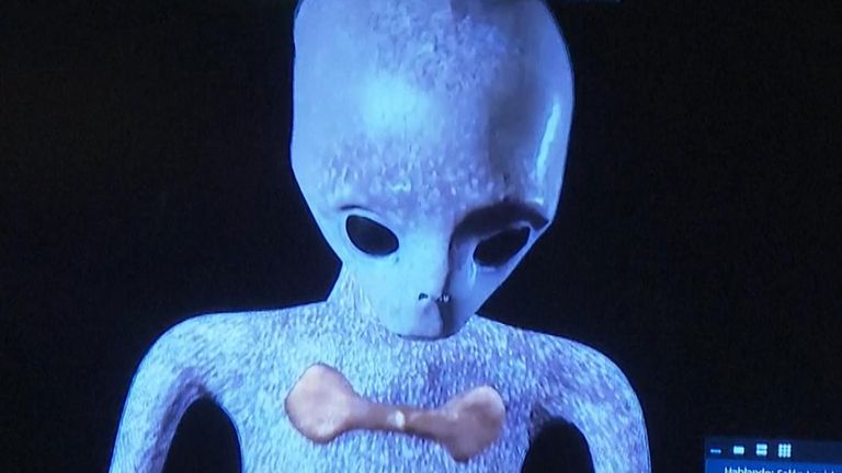 Journalist claims to have found aliens in Peru... again