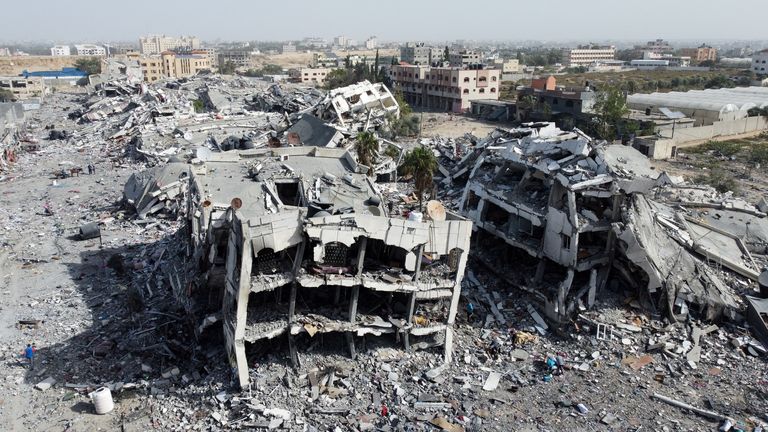 Israel-Gaza latest: Hamas says four leaders killed; Israel warns Palestinians not to move north in Gaza during truce - Vimarsana News