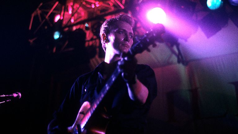 Geordie Walker von Killing Joke live im Hammersmith Palais. London, 31.07.1983