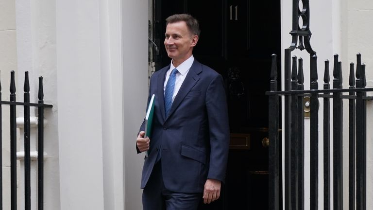 Chancellor of the Exchequer Jeremy Hunt leaves 11 Downing Street, London, for the House of Commons to deliver his autumn statement. Picture date: Wednesday November 22, 2023. PA Photo. See PA story POLITICS Budget. Photo credit should read: Yui Mok/PA Wire 