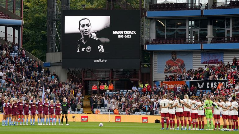 Aston Villa and Manchester United take part in a minutes silence in memory of Maddy Cusack during the Barclays Women&#39;s Super League match at Villa Park, Birmingham. Picture date: Sunday October 1, 2023.