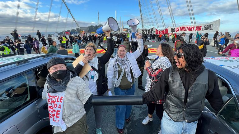 Pro-Palestinian Protesters Block Bay Bridge In San Francisco During ...