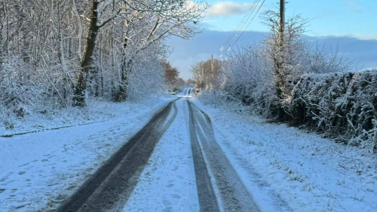 Weather: Met Office issues snow and ice warnings as parts of UK told to ...