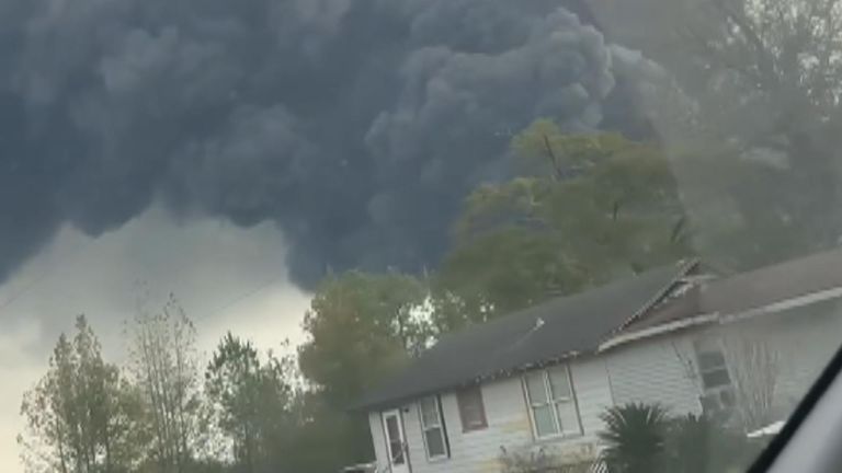 Cloud of Smoke Rises From Texas Chemical Plant Fire
