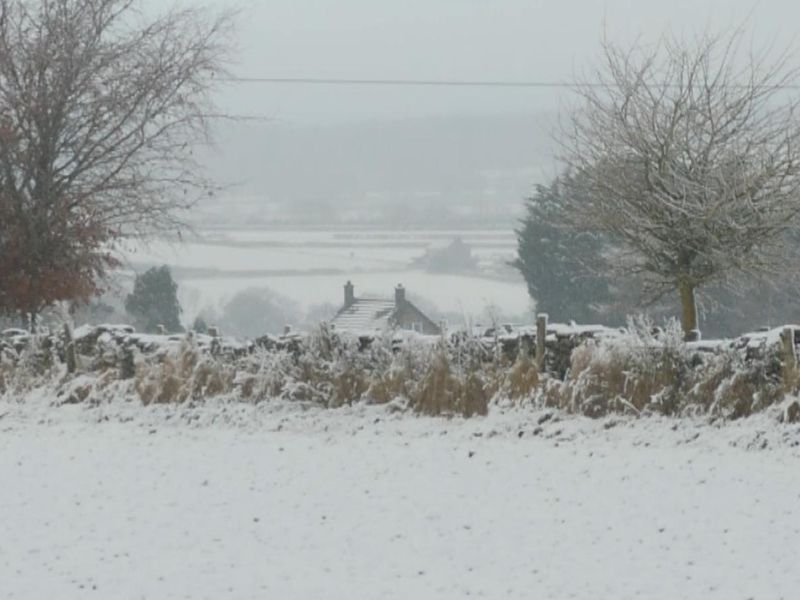 Weather: Met Office issues snow and ice warnings as parts of UK