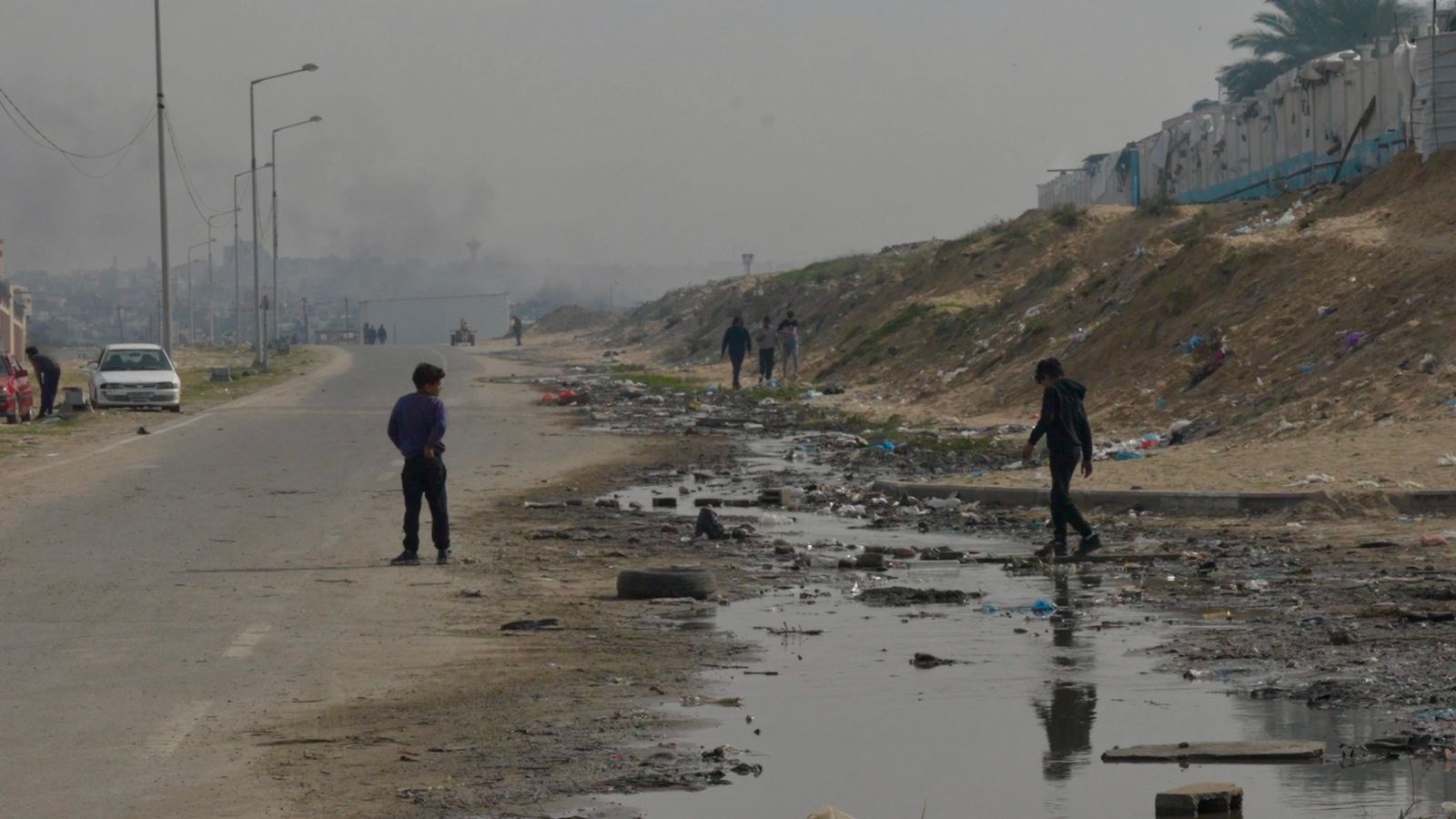 Редът в Газа изглежда се разпада - и хората са ядосани на 
