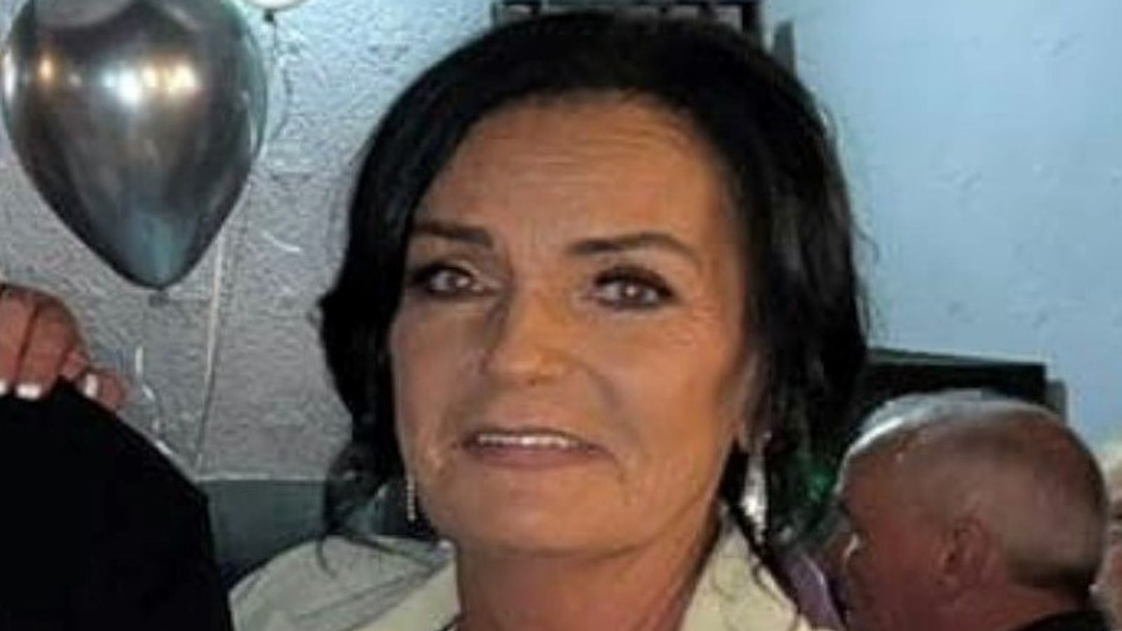 Убийство на Ан Кол: Полицията арестува жена във връзка със смъртта на жена, убита в собствения си дом
