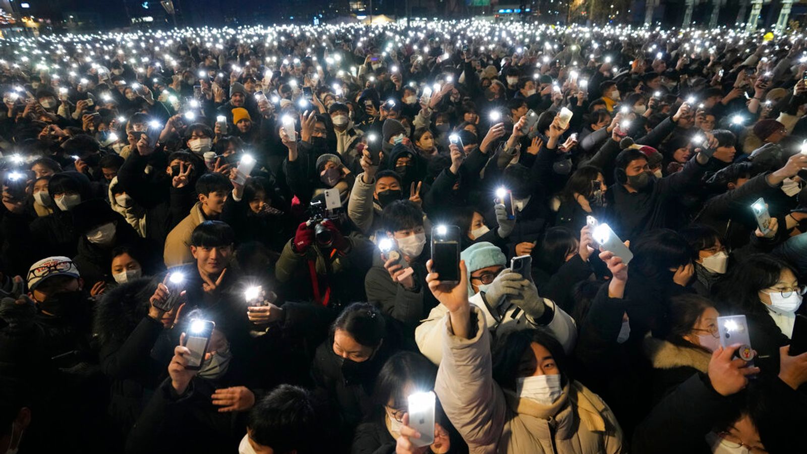 New Year Celebrations How The World Marked The Start Of 2024 World   Skynews Bosingak Pavilion Seoul 6408691 