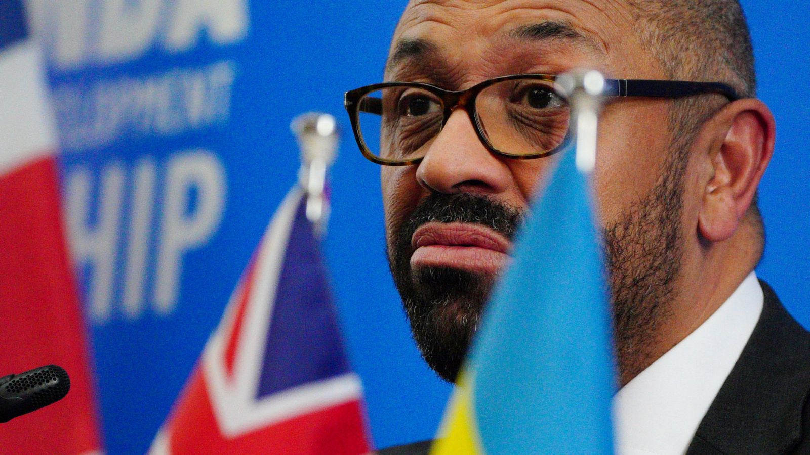 Home secretary James Cleverly spent £165,000 on private chartered flight to Rwanda