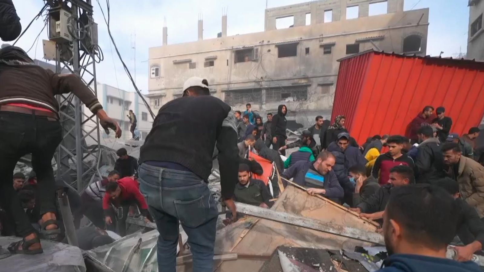 Sky News witnesses chaos of Israeli drone strike in Gaza as dead child ...
