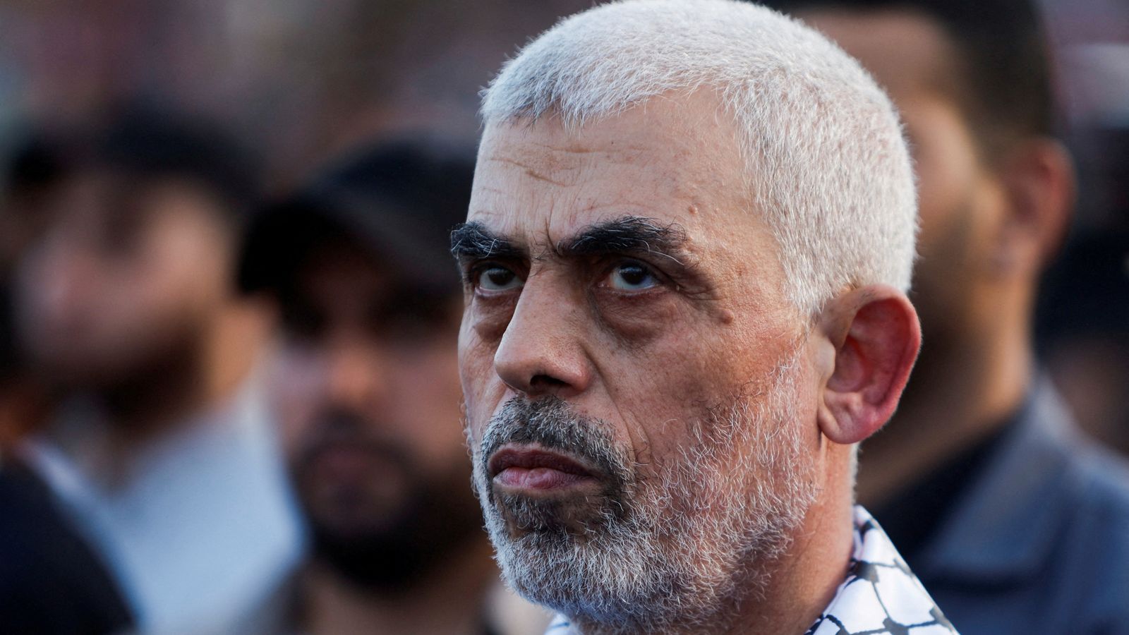 „Просто се откажете и се предайте“: Хамас е превъзхождан с оръжие и численост – и някои в Газа обвиняват лидера