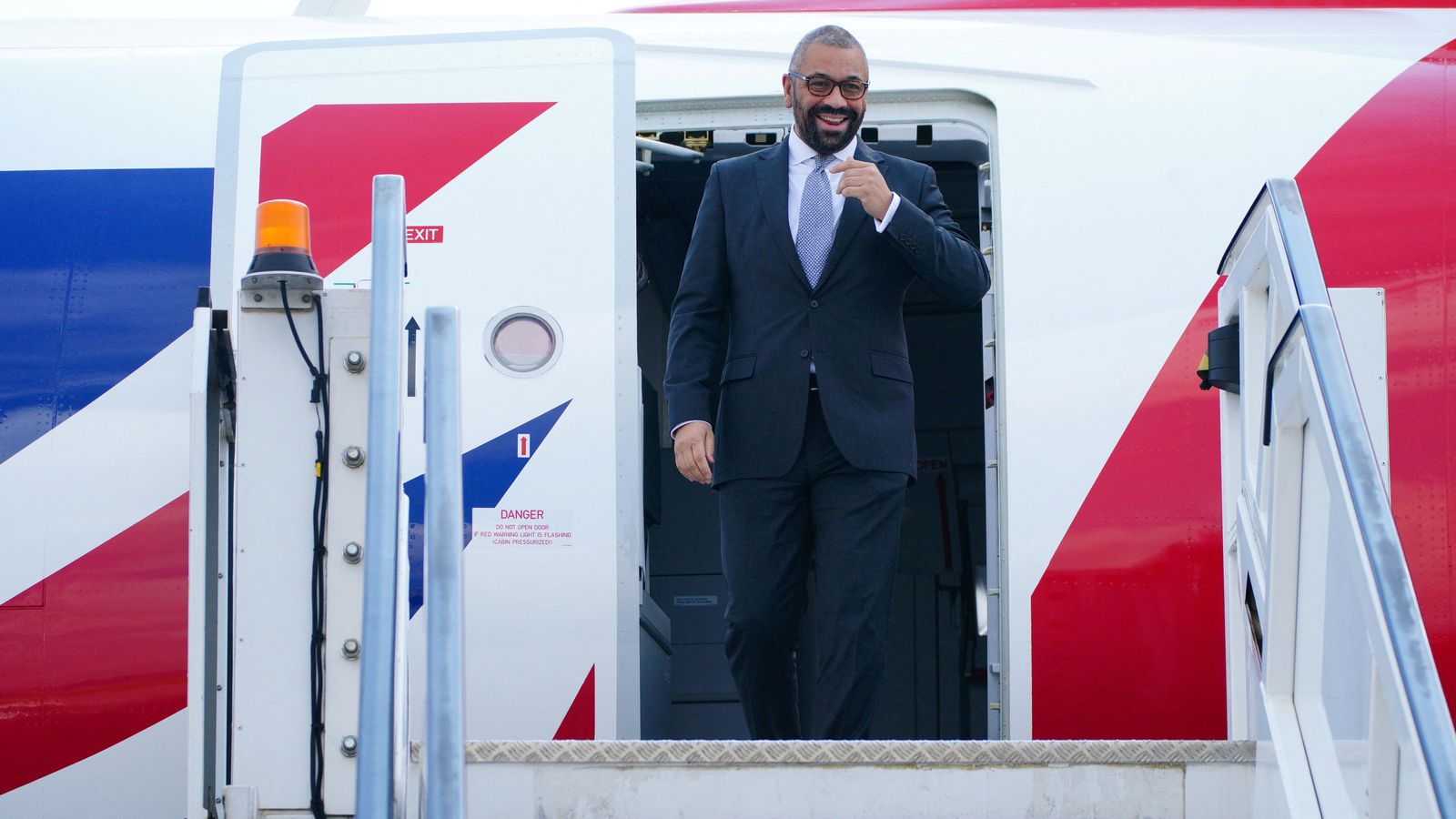 Home Secretary James Cleverly arrives in Rwanda to sign new asylum treaty