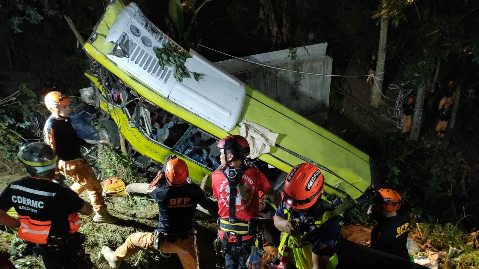 Bus plunges into a ravine killing 16 in the Philippines