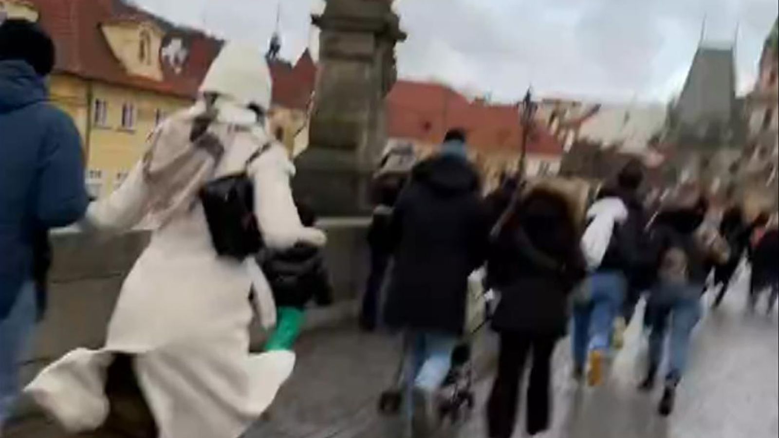 Are Shops Open In Prague Today
