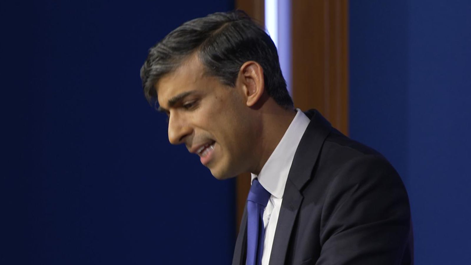 Rwanda row Government reveals cost of Rwanda asylum policy News UK