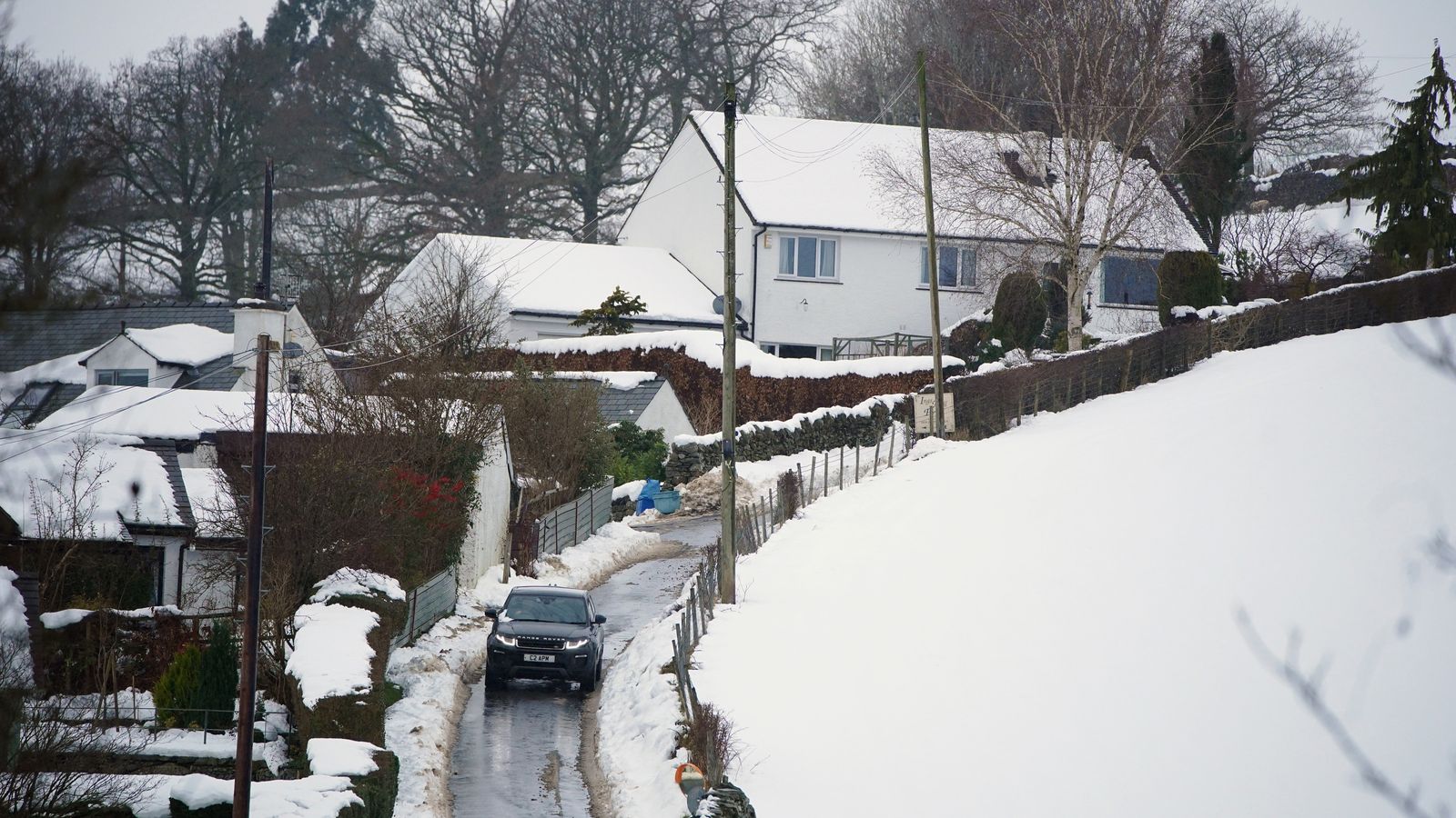 Времето в Обединеното кралство: Сняг на път, тъй като се издават нови предупреждения за времето