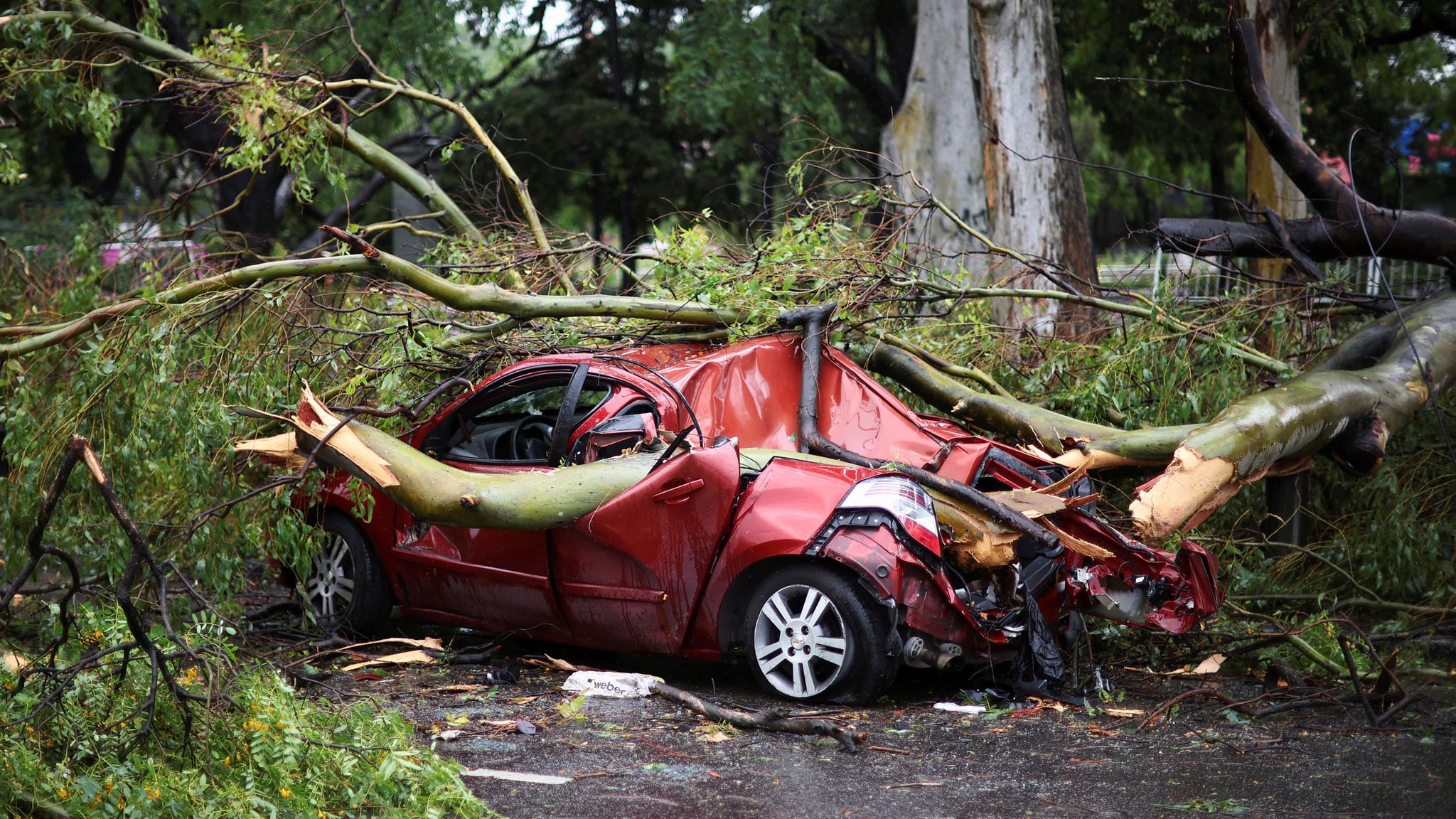 Flooding and storms cause havoc as extreme weather hits US